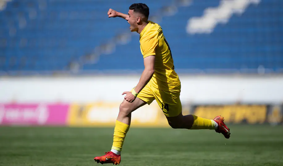 18-летний игрок Днепра-1 поделился эмоциями от дебютного гола в УПЛ