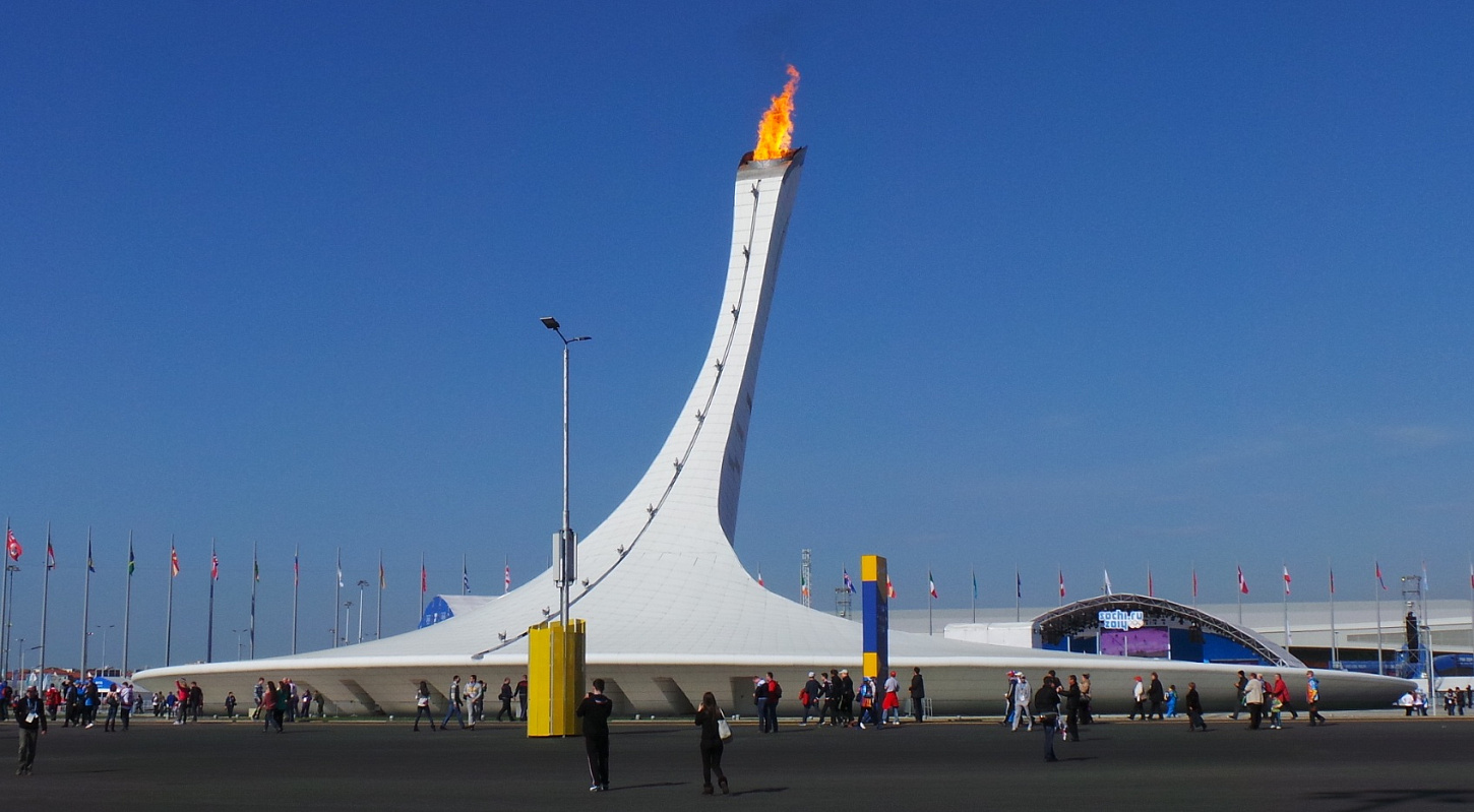 Олимпийский факел напоминает космический корабль инопланетян