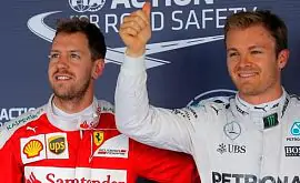 Росберг: «Думаю, что в следующем году разрыв между Ferrari и Mercedes станет еще больше»