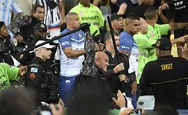 Полиция жестоко избила фанатов Аргентины. Футболисты отомстили – нанесли Бразилии историческое поражение