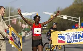 Кенийская бегунья дисквалифицирована на восемь лет за употребление допинга