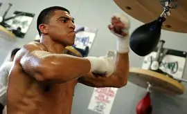 Экс-чемпион мира по боксу арестован за вооруженное нападение на человека
