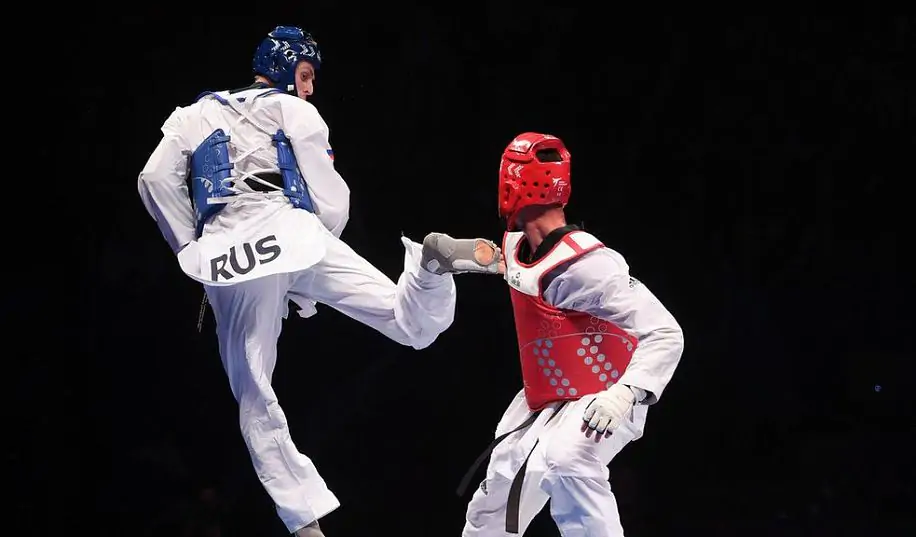 Всемирная федерация тхэквондо расширила допуск россиян к соревнованиям