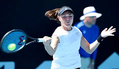 Катерина Бондаренко в упорном матче вышла в финал квалификации крупного турнира в Аделаиде