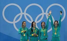 Пловцы подняли Австралию на вершину медального зачета в Рио