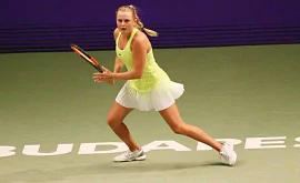 Козлова уступила в первом круге на турнире в Будапеште