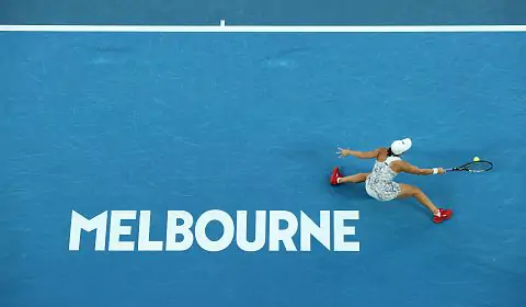 Камбэк во втором сете. Видеообзор финала Australian Open у женщин