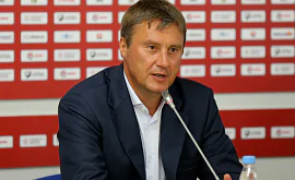 Хацкевич: «Универсальность Сивакова поможет в матче против Украины»
