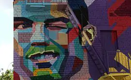 У отеля сборной Аргентины рядом с портретом Роналду появится граффити Месси