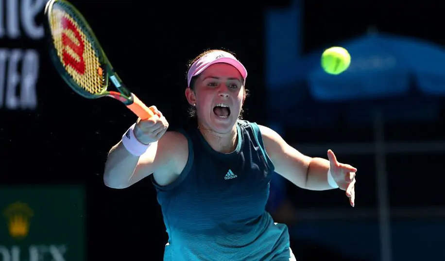 Чемпионка Roland Garros-2017 выбыла в первом же раунде Australian Open