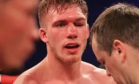 Британский боксер выведен из комы после трудного боя