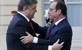 Порошенко попросил Олланда помочь украинцам с визами на Евро-2016