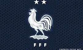 Вторую звезду на эмблеме сборной Франции высветили на Триумфальной арке