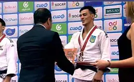 Зантарая выиграл бронзу на чемпионате мира в Баку