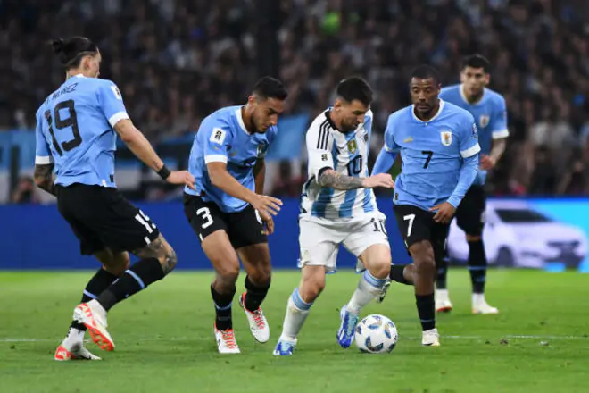 Уругвай одолел чемпионов мира