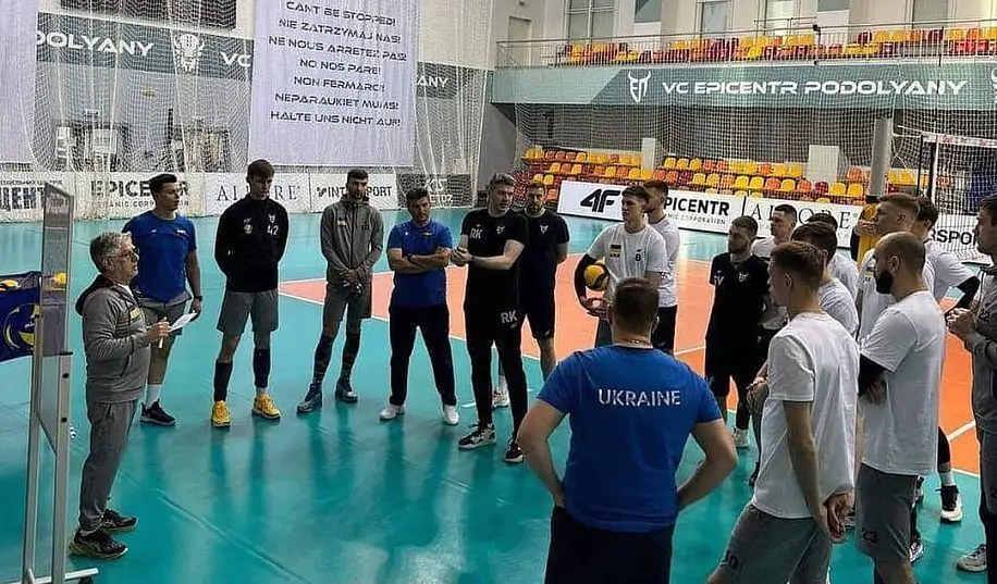 «В стране, которая третий год находится в состоянии войны…» Новый наставник сборной шокирован отказом игроков представлять Украину