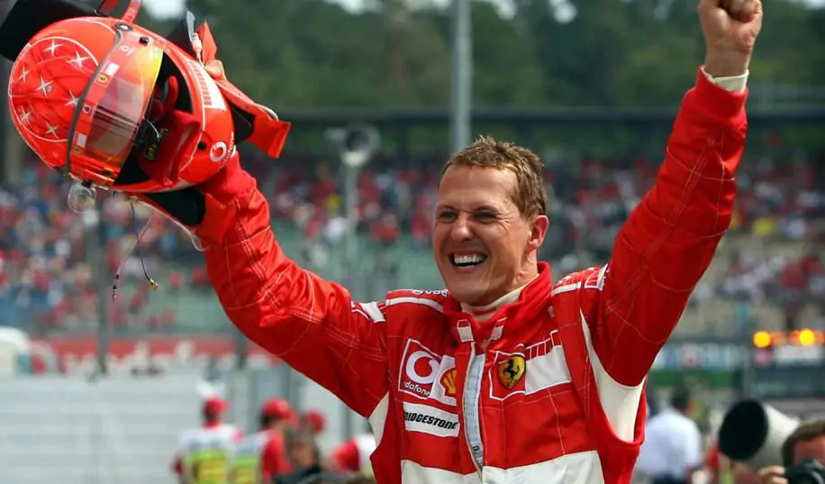 Назван топ-10 богатейших гонщиков Формулы-1