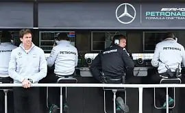 FIA отреагировала на жалобы гонщиков