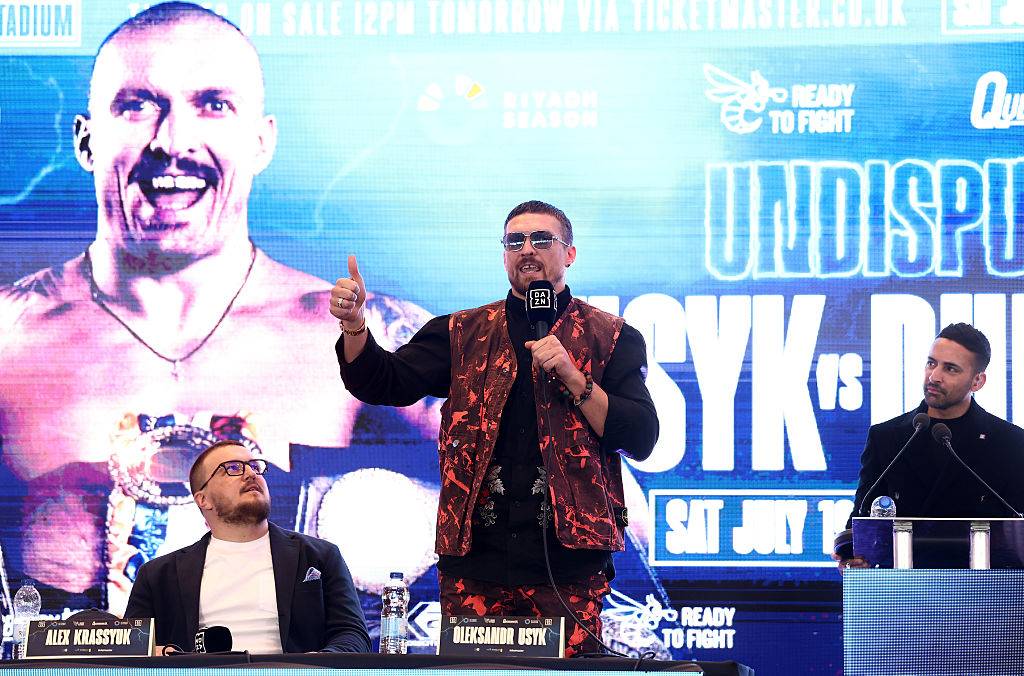 Олександр Усик