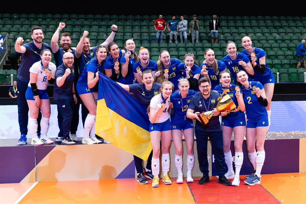 Жіноча збірна України з волейболу