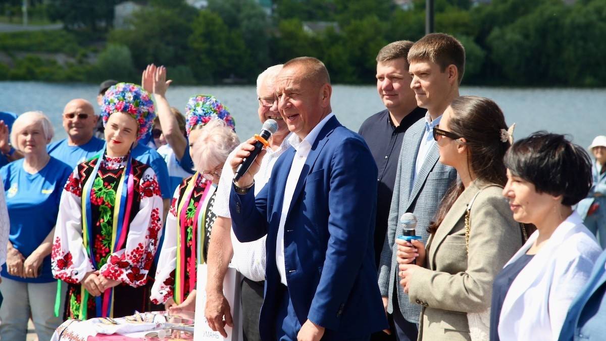 веслування на байдарках та каное