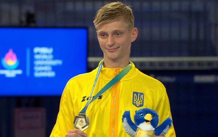 Максим Маненков
