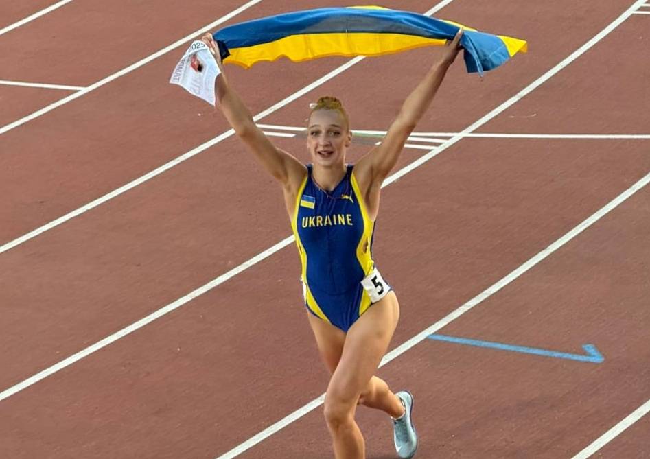 Уляна Степанюк