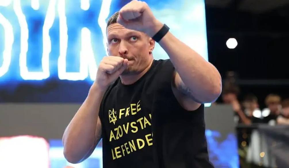 Олександр Усик