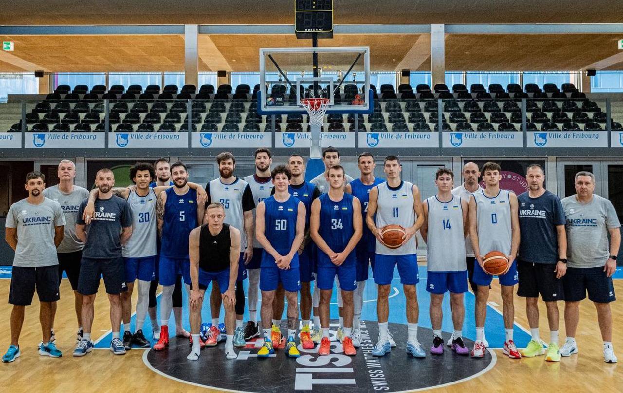 Україна