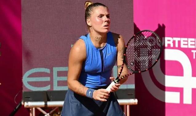 Олександра Олійникова