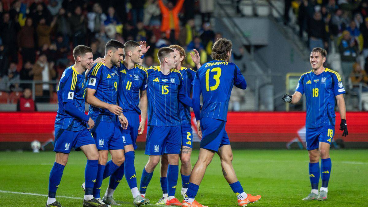 Україна