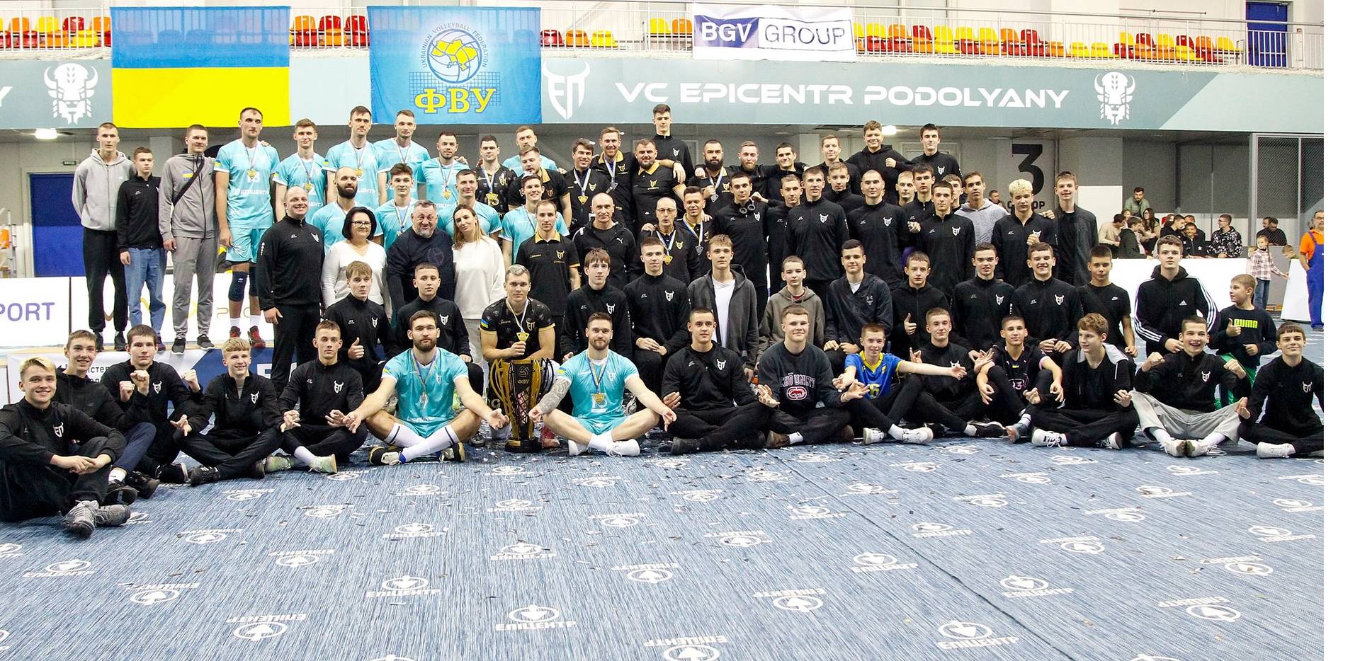 Епіцентр-Подоляни з Суперкубком сезону-2024/25 / Фото: Епіцентр-Подоляни