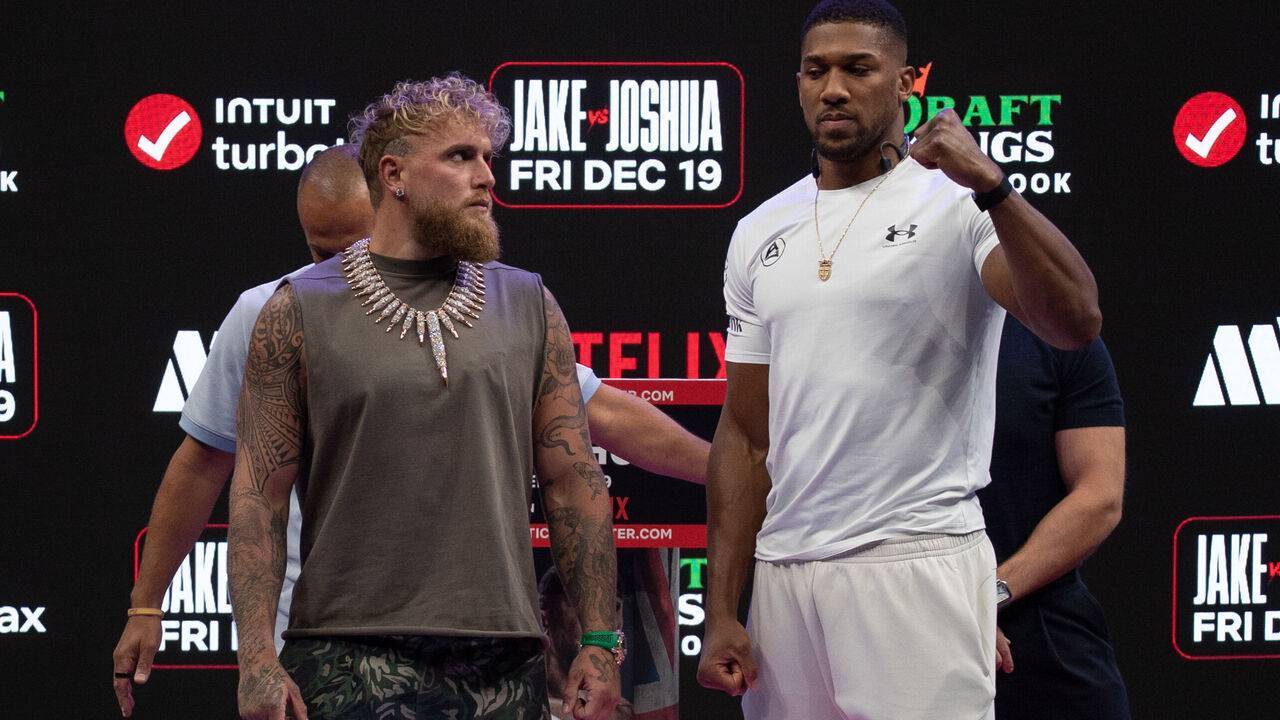 Джейк Пол та Ентоні Джошуа
