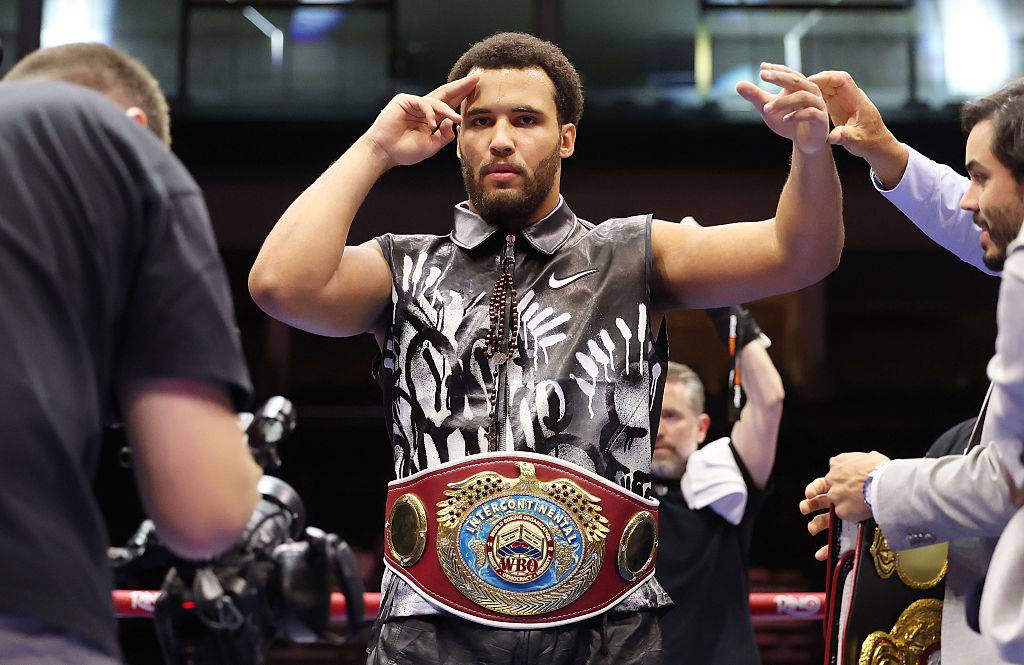 Мозес Ітаума