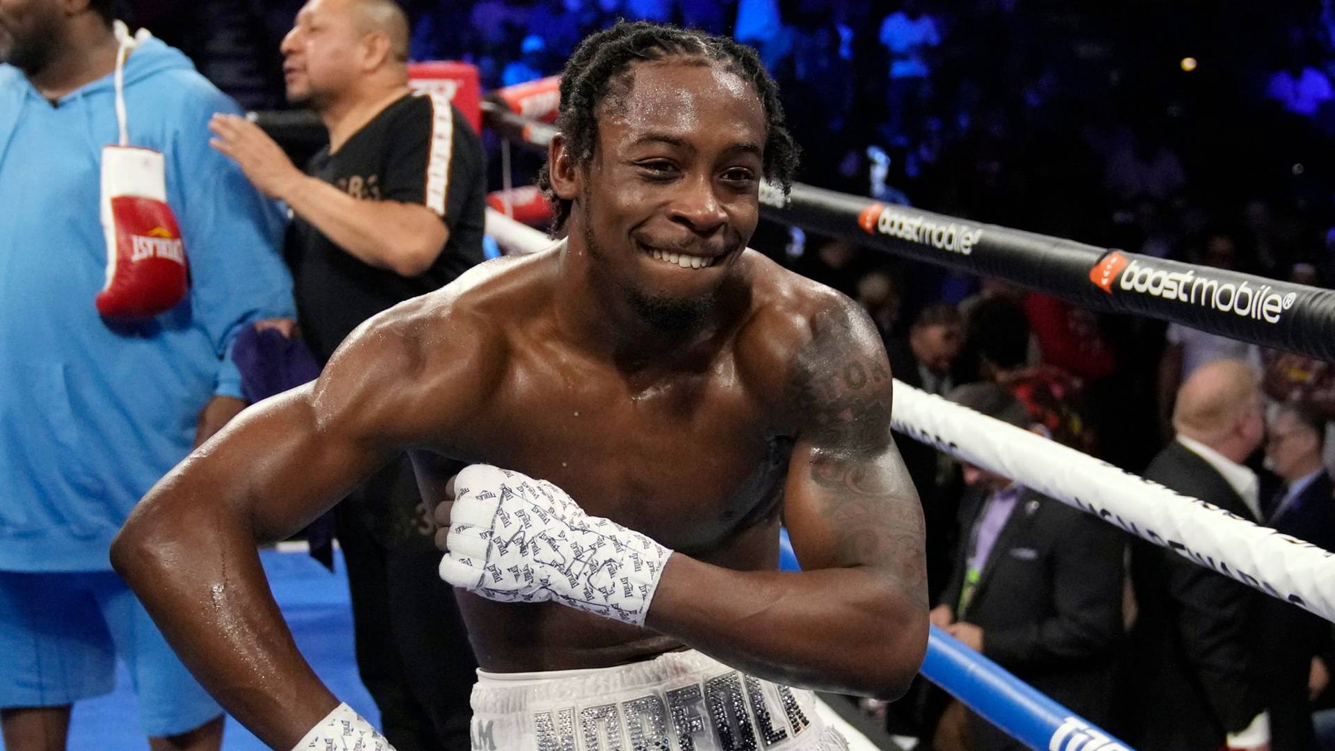 Кішон Девіс / Фото - badlefthook.com