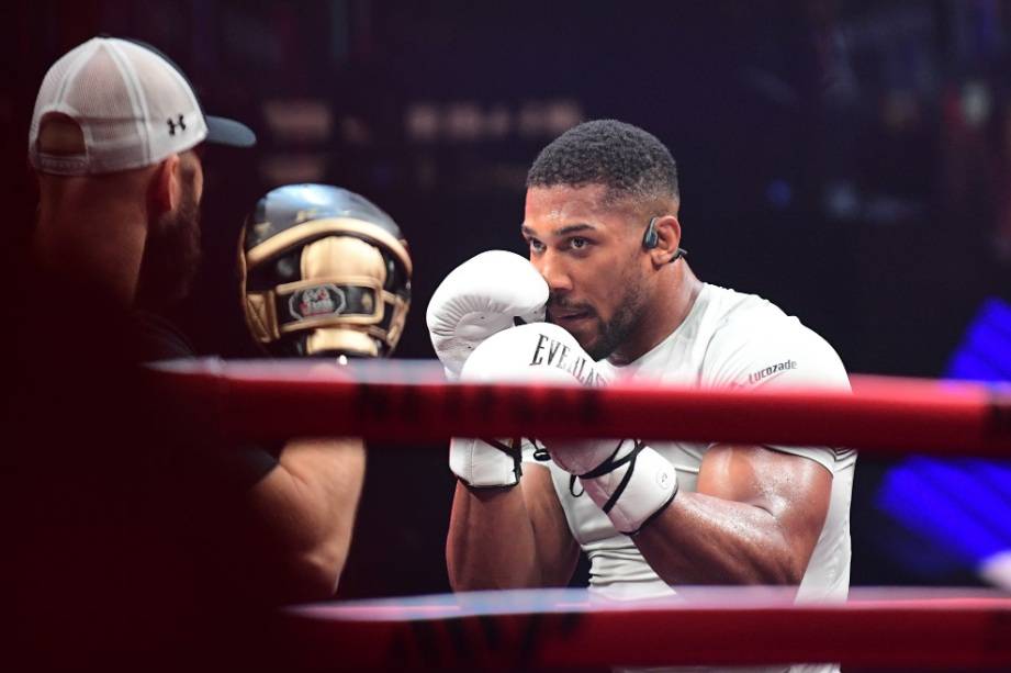 Ентоні Джошуа