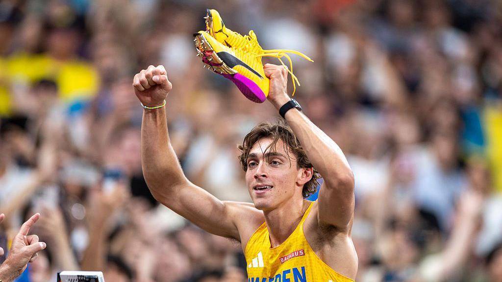 Арман Дюплантіс / Фото - France24