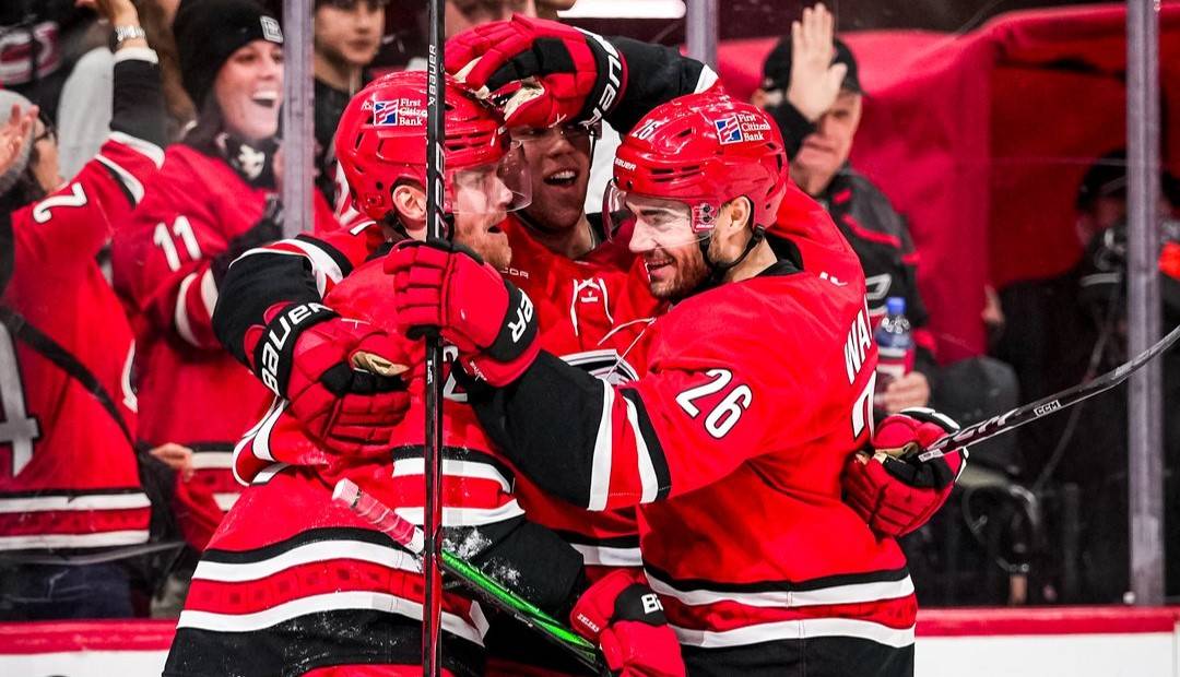 Кароліна Харікейнс