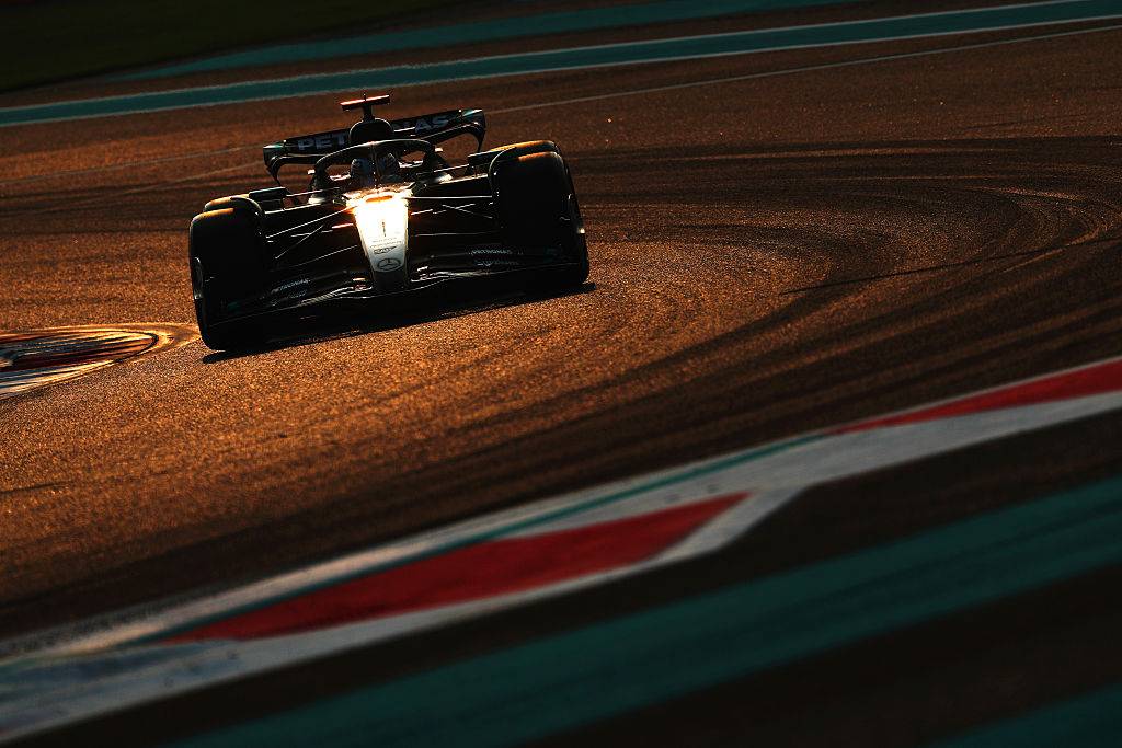 Джордж Расселл