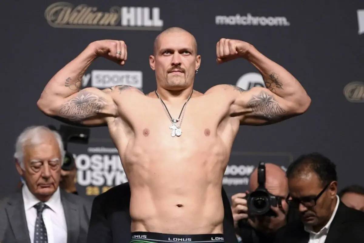 Олександр Усик