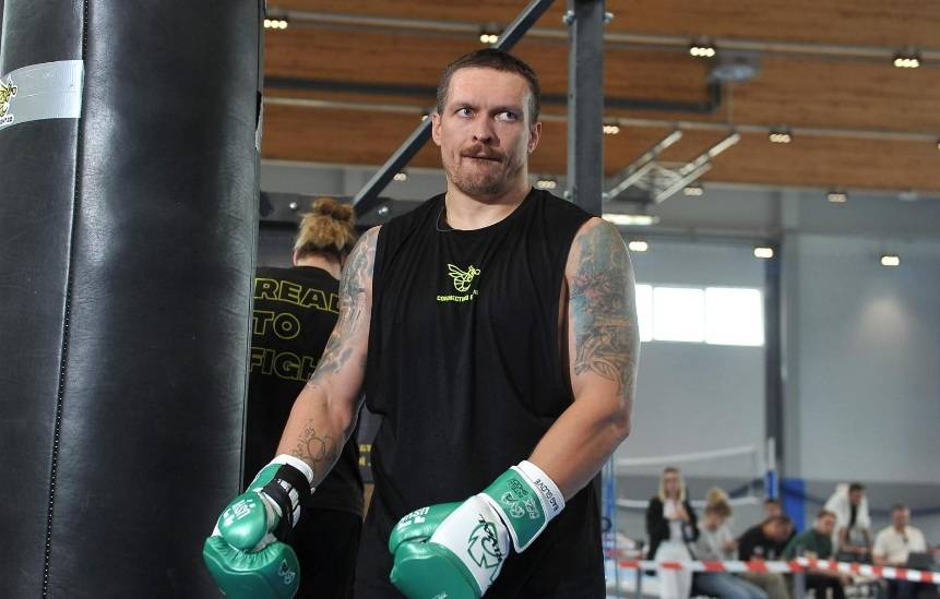 Олександр Усик