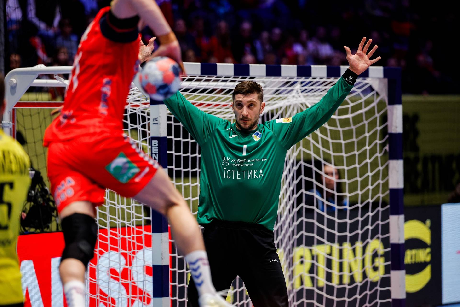 Антон Терехов