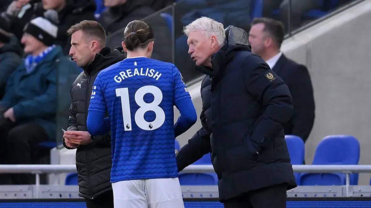 Джек Ґріліш та Девід Моєс. Фото: ФК Евертон