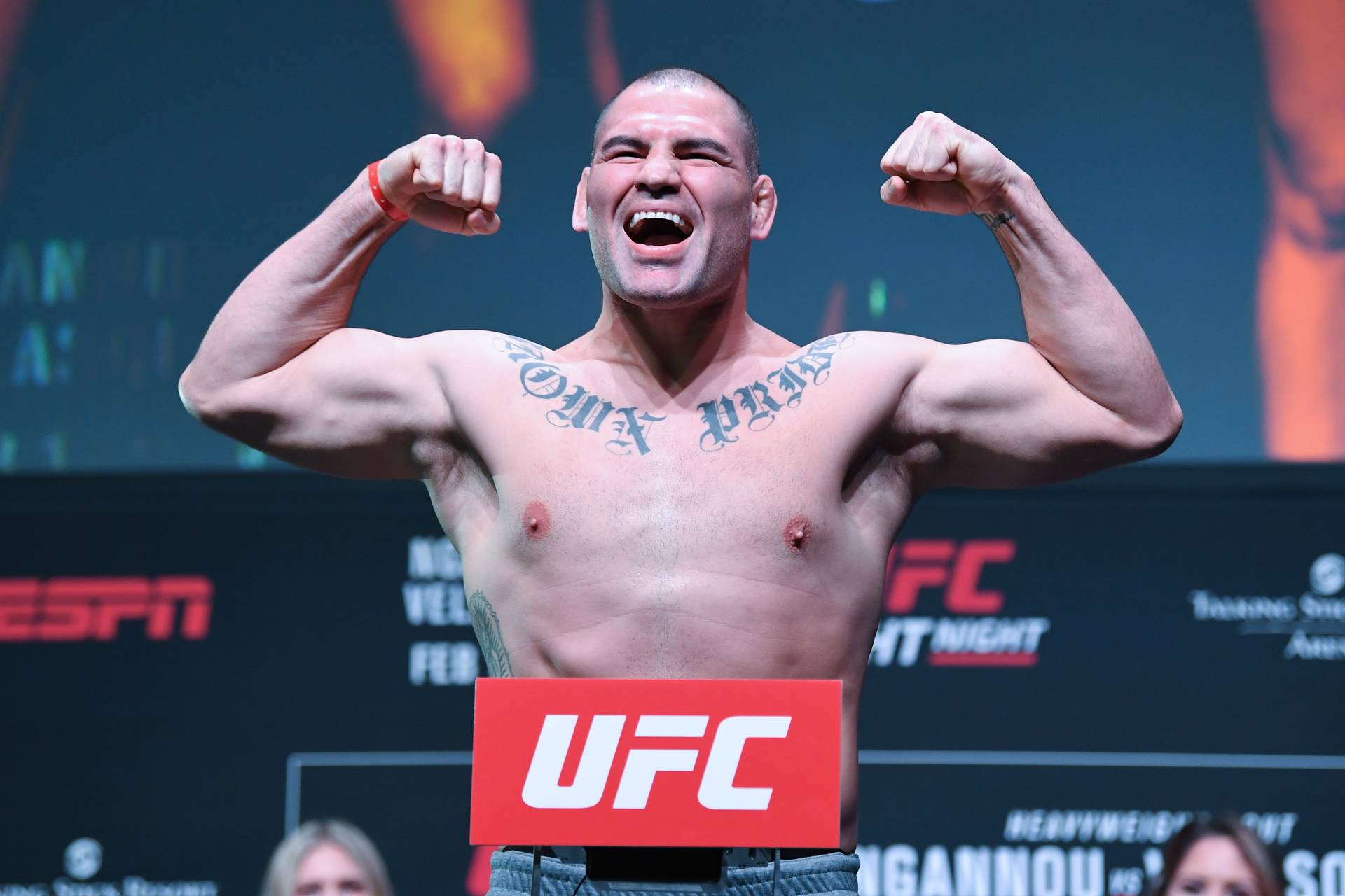 Кейн Веласкес