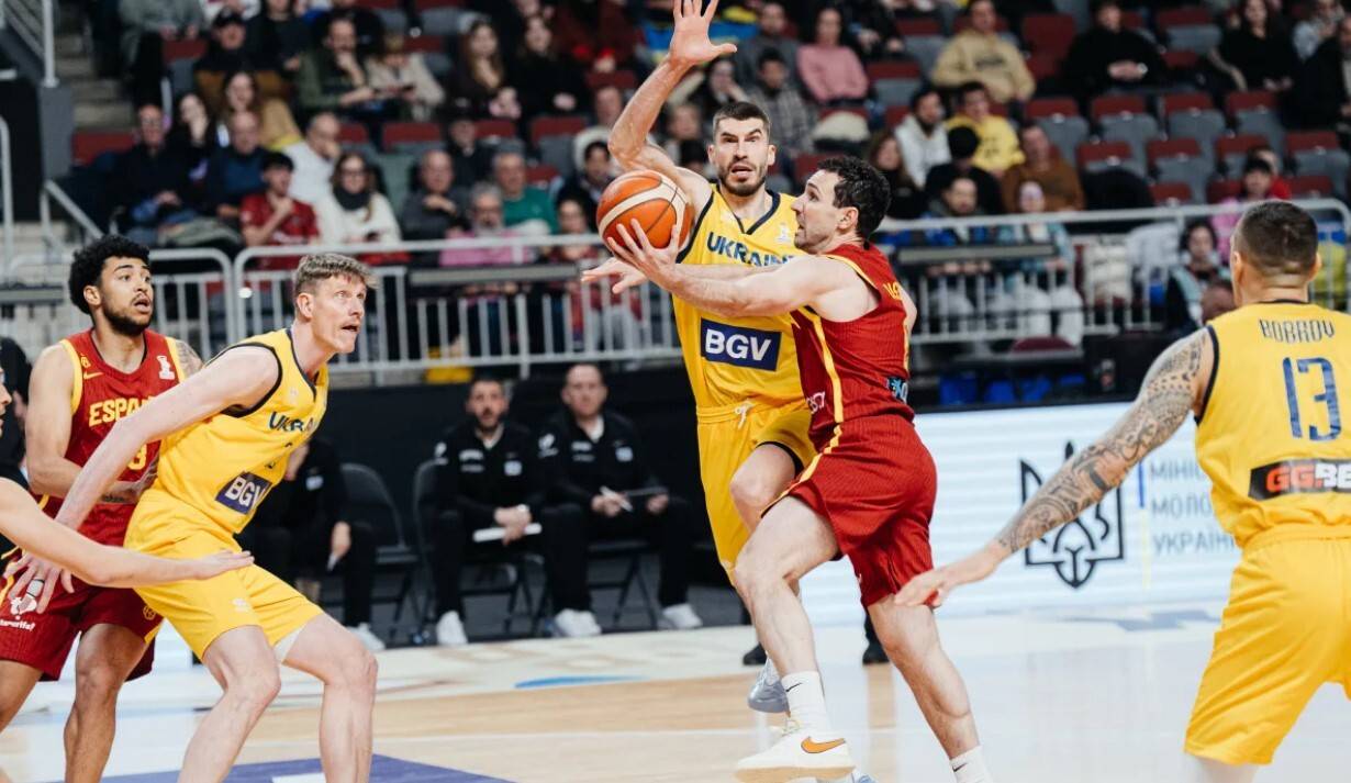 Збірна України з баскетболу