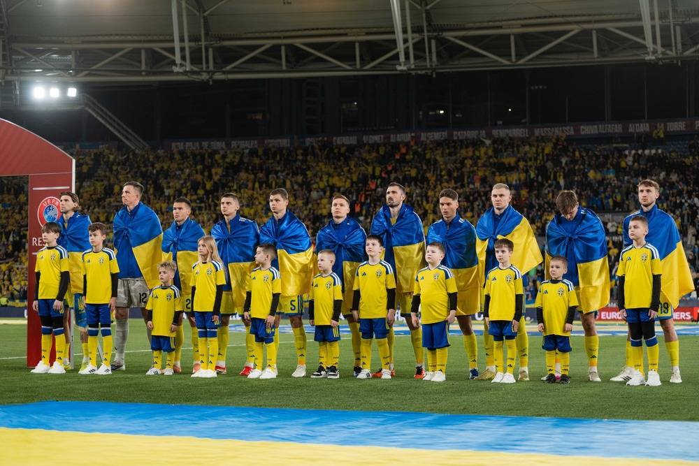 Збірна України з футболу