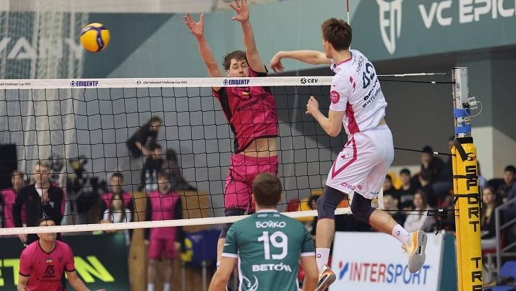 Епіцентр-Подоляни