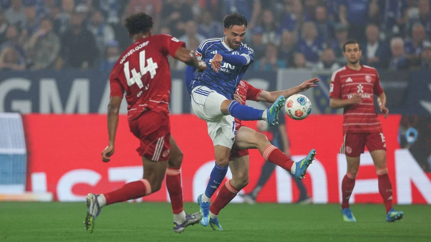 s04f95-03-1440x810.