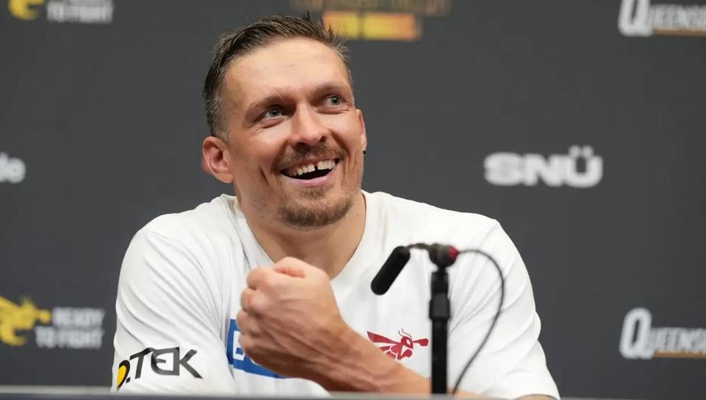 Олександр Усик