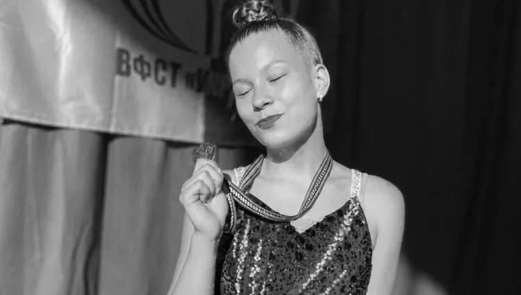 Яна Пєшкова
